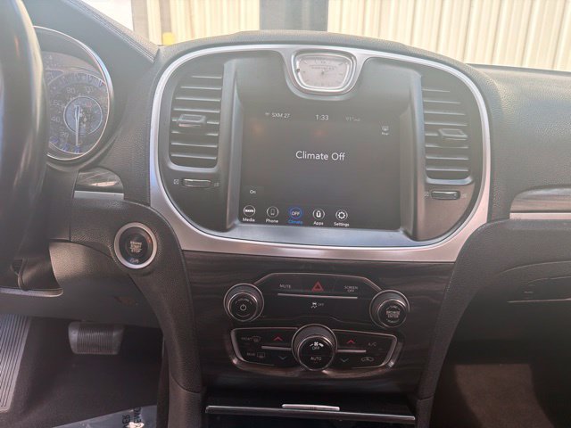 Used 2020 Chrysler 300 Touring w/ Sport Appearance Package RWD image 22