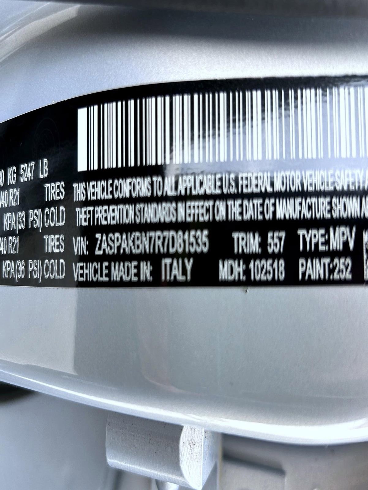 Used 2024 Alfa Romeo Stelvio Ti w/ Performance Driving Package image 25