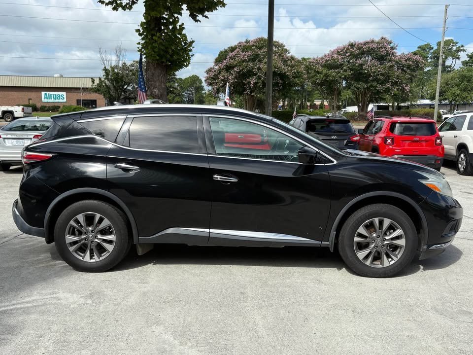 Used 2017 Nissan Murano SL image 2