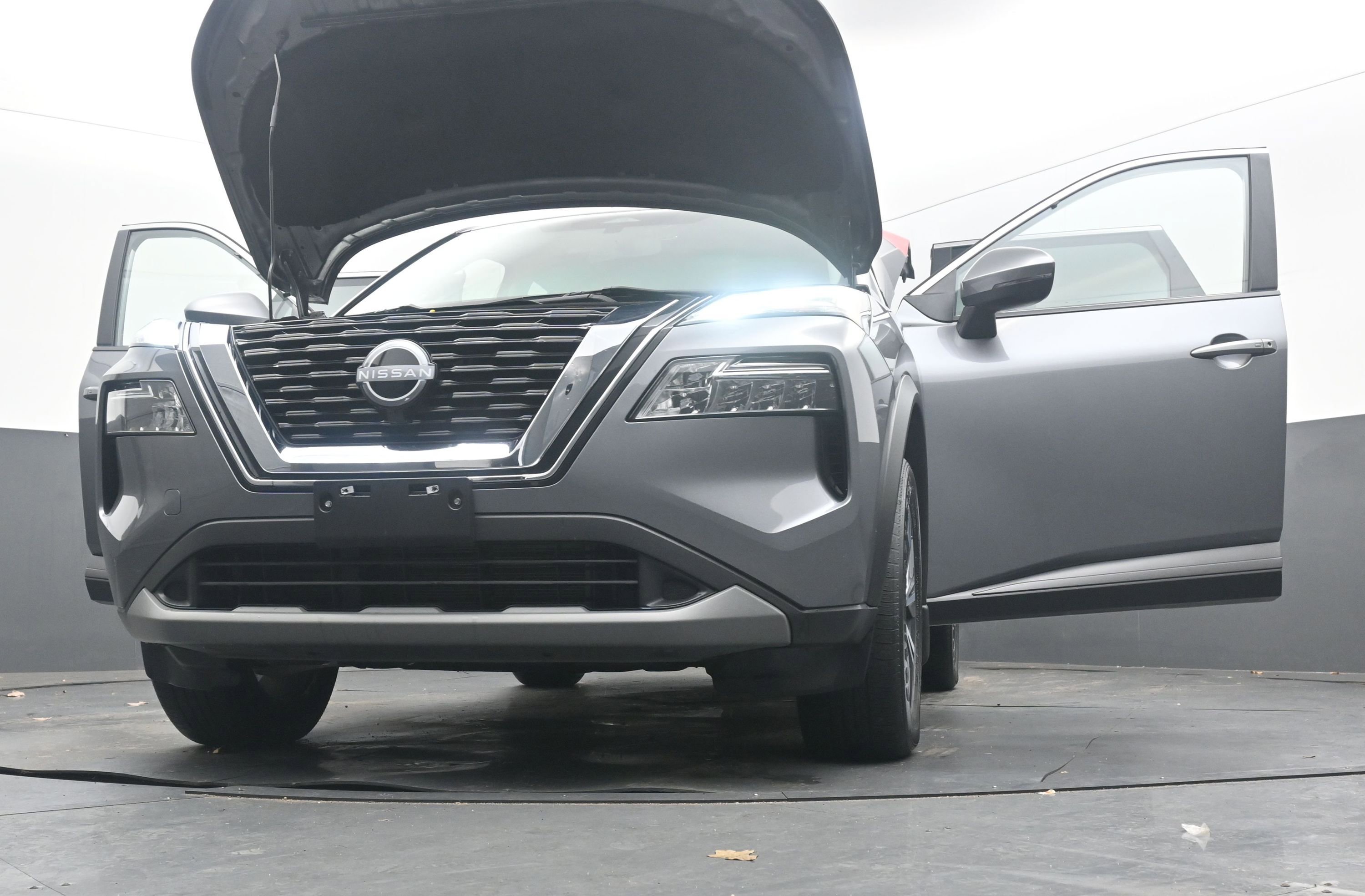 Certified 2023 Nissan Rogue SV image 41