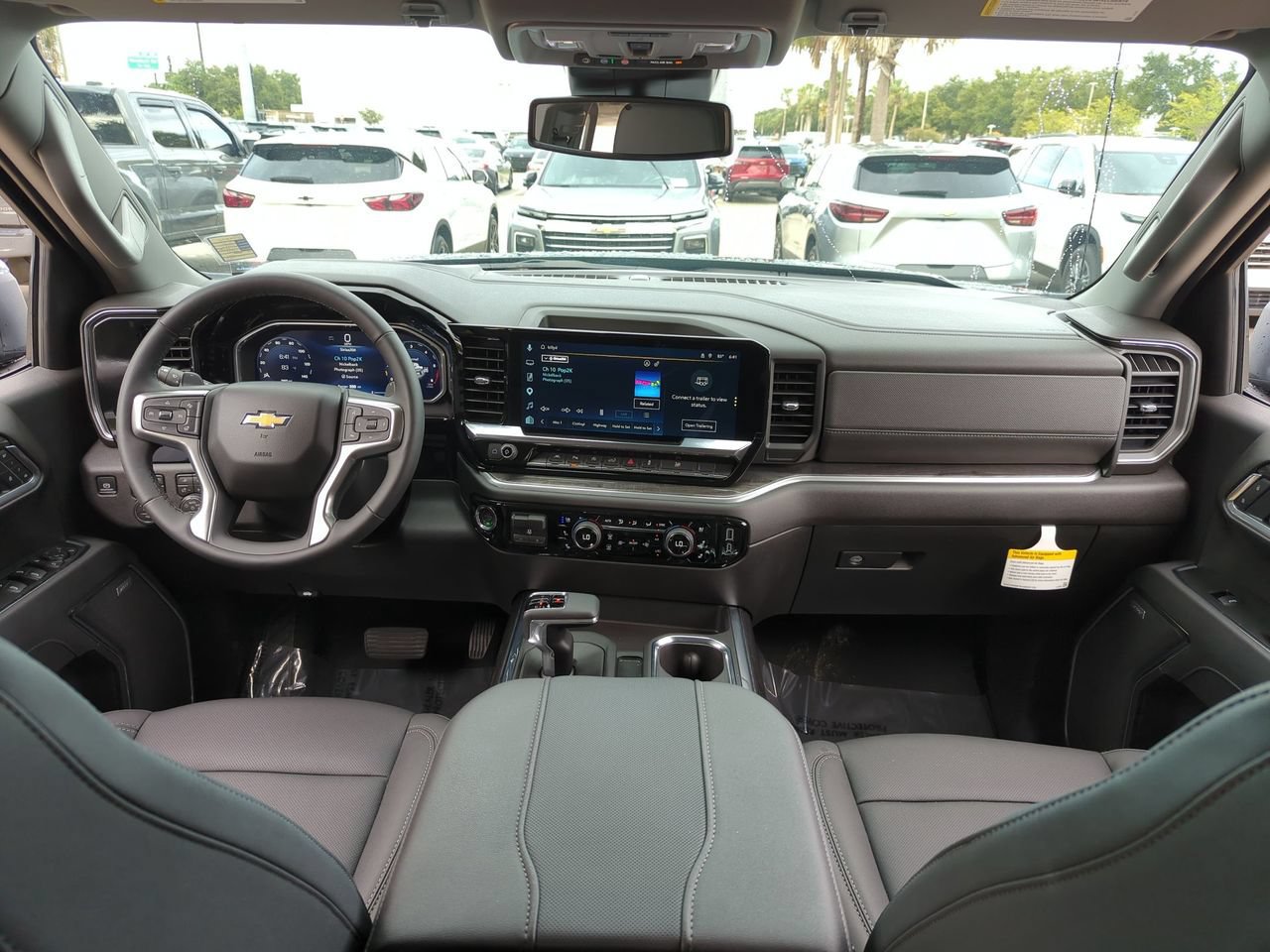 Certified 2026 Chevrolet Silverado 1500 LTZ w/ LTZ Convenience Package II AWD/4WD image 21