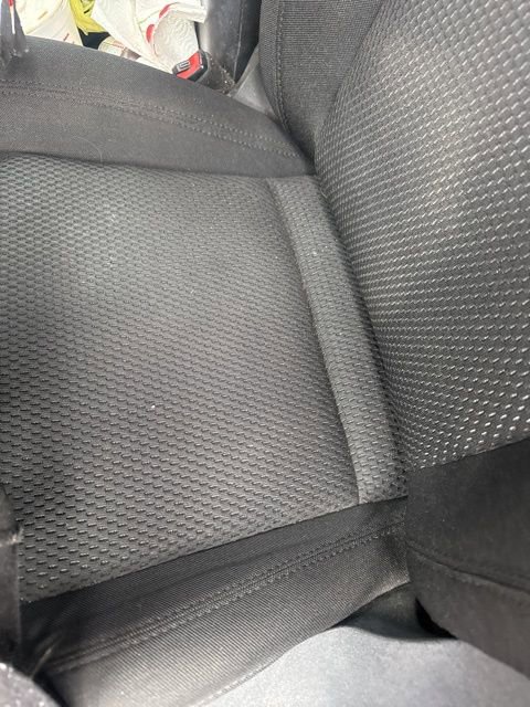 Used 2020 Jeep Renegade Altitude w/ UConnect 8.4 Nav Group FWD image 26