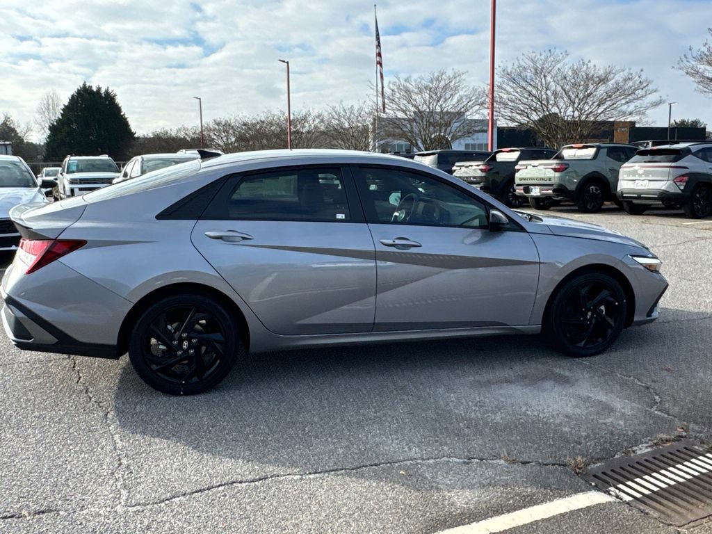 New 2026 Hyundai Elantra Sport image 6