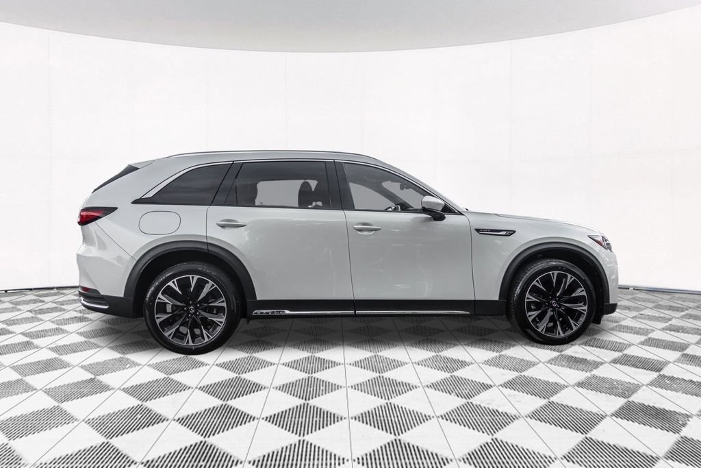 Used 2024 MAZDA CX-90 Plug-In Hybrid w/ Premium Plus AWD/4WD image 10