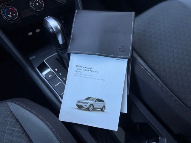 Used 2020 Volkswagen Tiguan S image 16