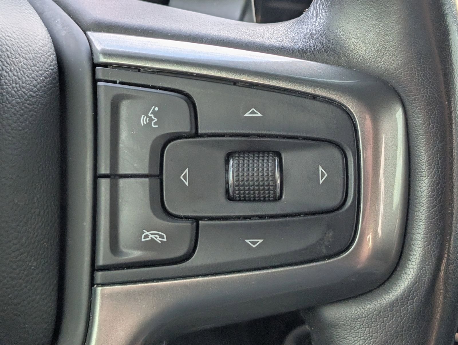 Used 2023 Chevrolet Silverado 1500 RST AWD/4WD image 24