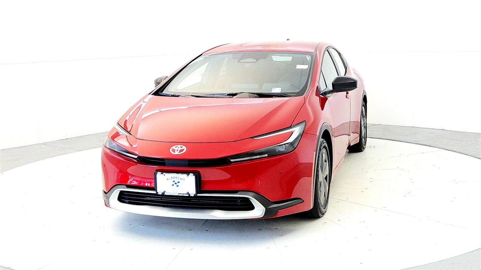 New 2026 Toyota Prius Plug-In Hybrid FWD image 2