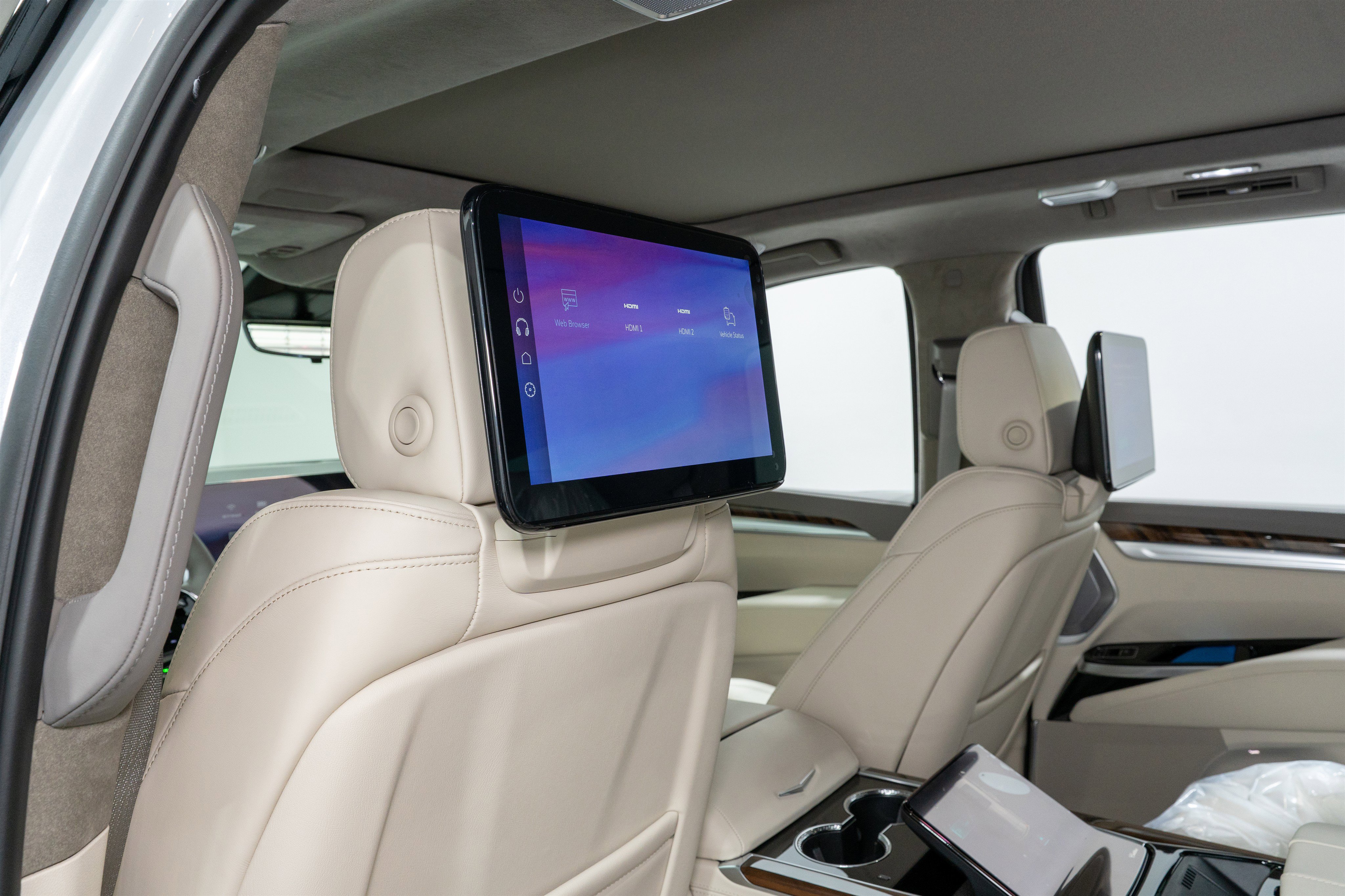 Used 2026 Cadillac Escalade Platinum Sport AWD/4WD image 43