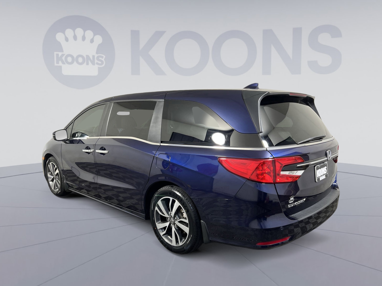 Used 2023 Honda Odyssey Touring image 8
