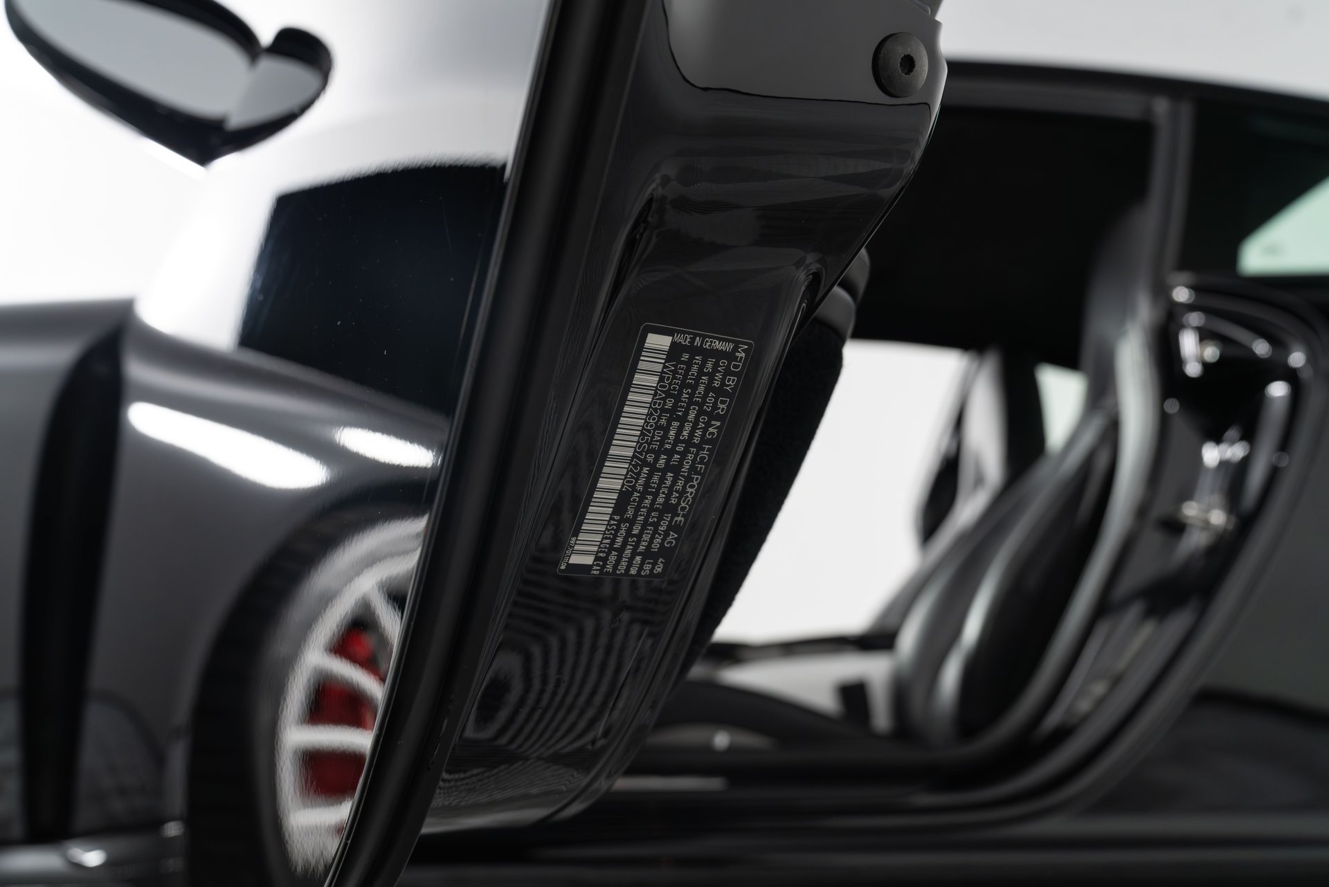 Used 2005 Porsche 911 Carrera S RWD image 47
