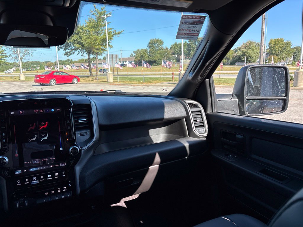 New 2027 RAM 3500 Tradesman AWD/4WD image 26