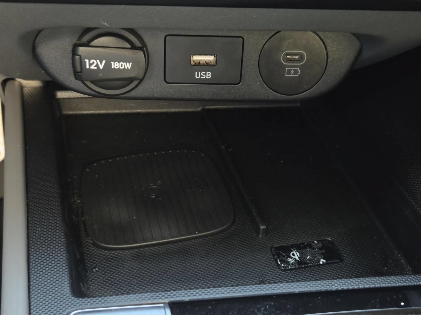 Used 2025 Hyundai Elantra Sport FWD image 22