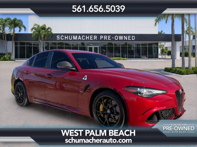 Used 2019 Alfa Romeo Giulia Quadrifoglio w/ Driver Assist Dynamic Package RWD image 1