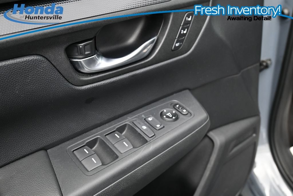 Used 2025 Honda CR-V Sport-L image 19
