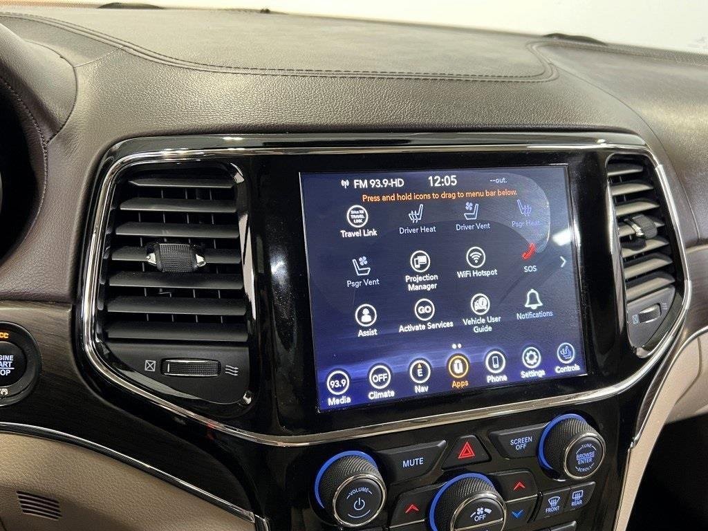 Used 2020 Jeep Grand Cherokee Summit w/ Platinum Series Group image 34