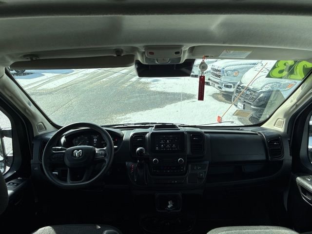 Used 2023 RAM ProMaster 2500 image 31