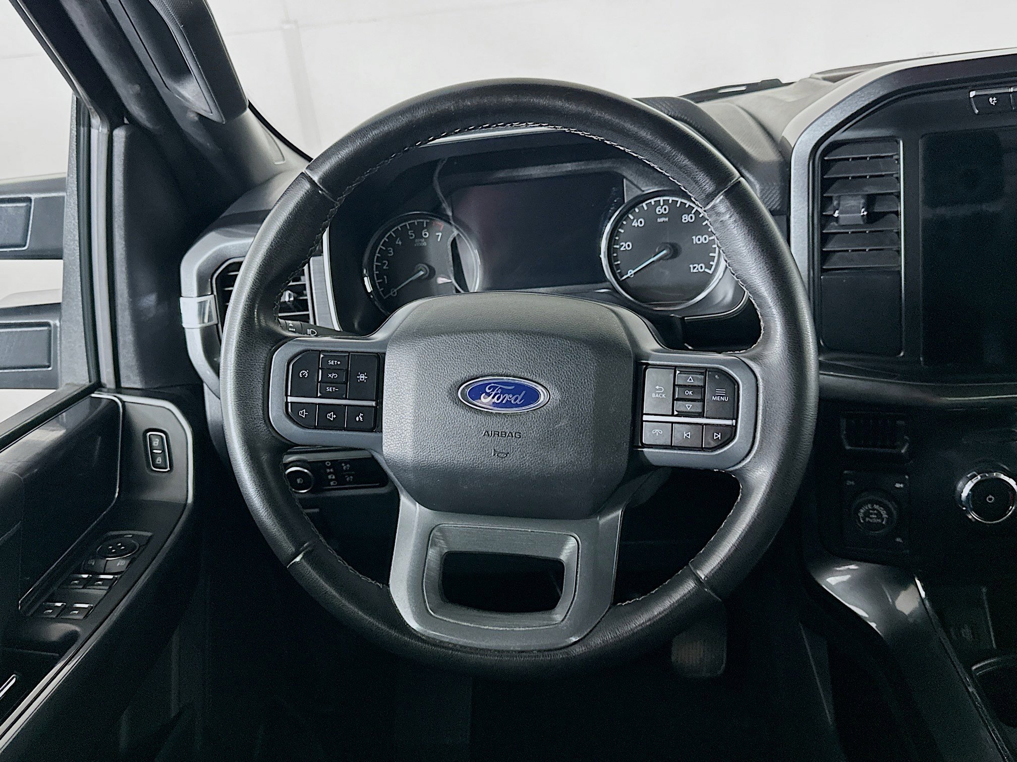 Used 2023 Ford F150 XLT w/ Equipment Group 302A High image 18