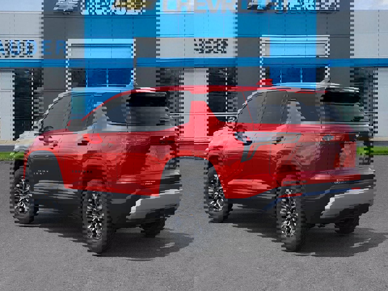 New 2026 Chevrolet Equinox LT w/ Convenience Package II image 3