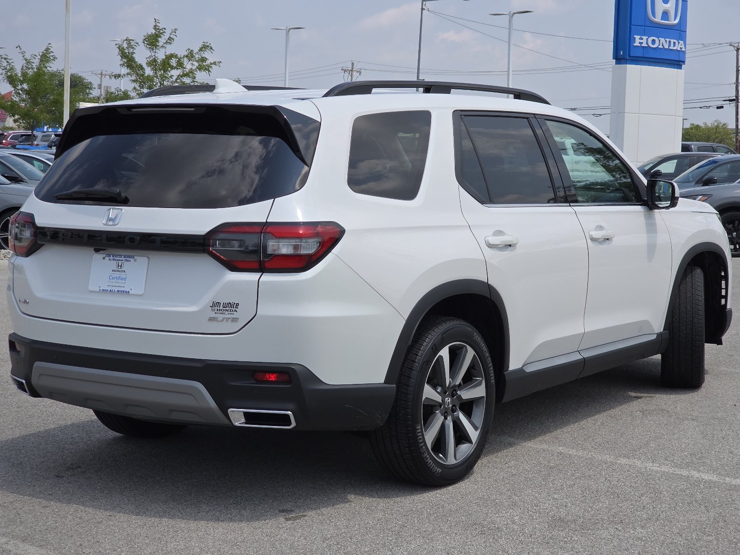 Certified 2025 Honda Pilot Elite image 18