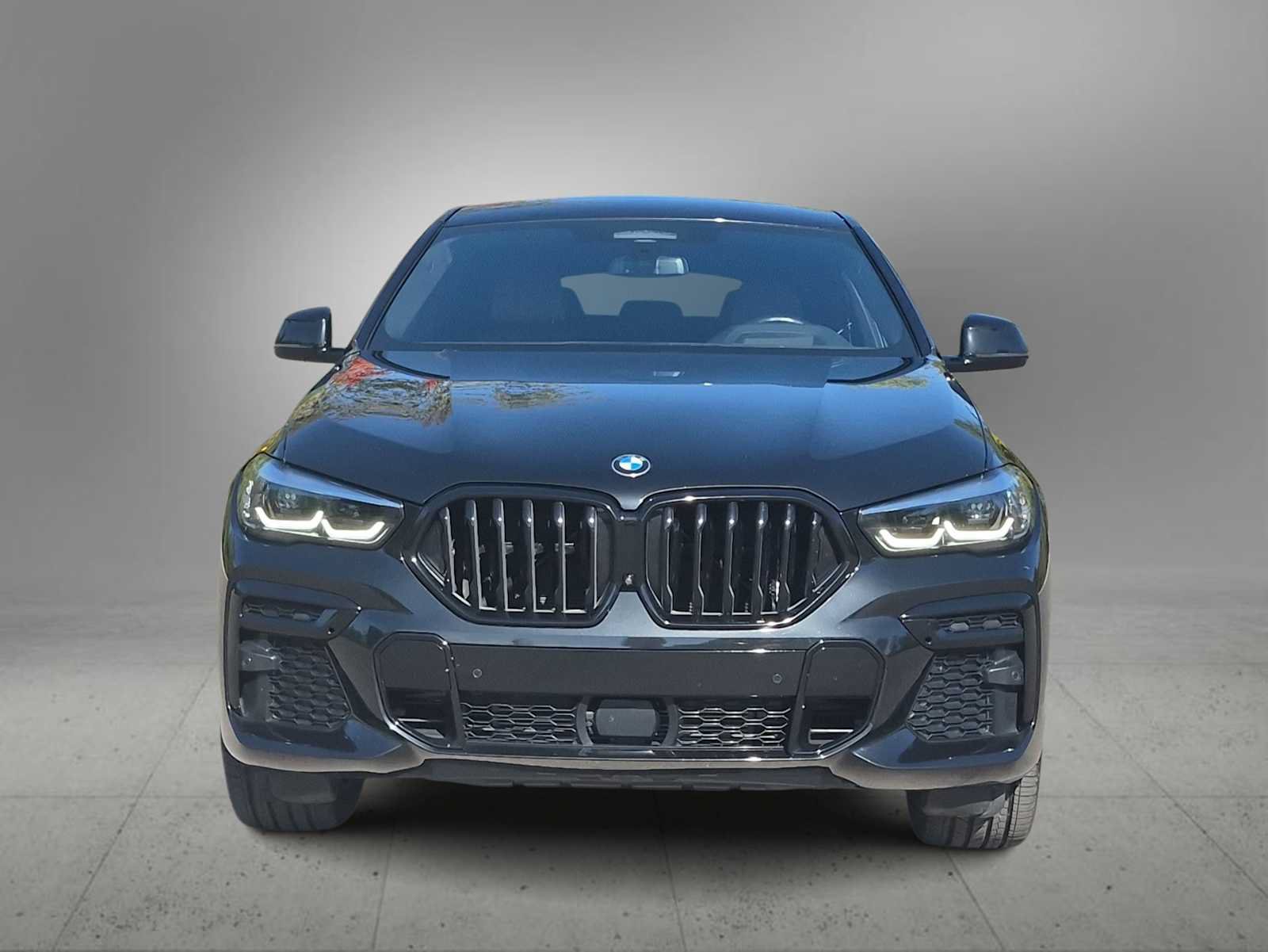 Used 2022 BMW X6 xDrive40i w/ M Sport Package AWD/4WD image 3