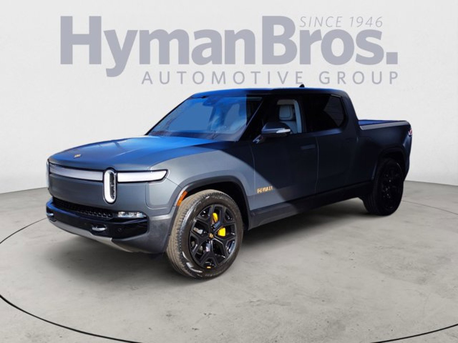 Used 2022 Rivian R1T Adventure image 7