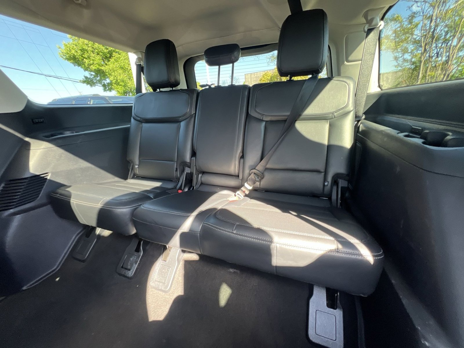 Used 2025 Ford Expedition Max Platinum AWD/4WD image 34