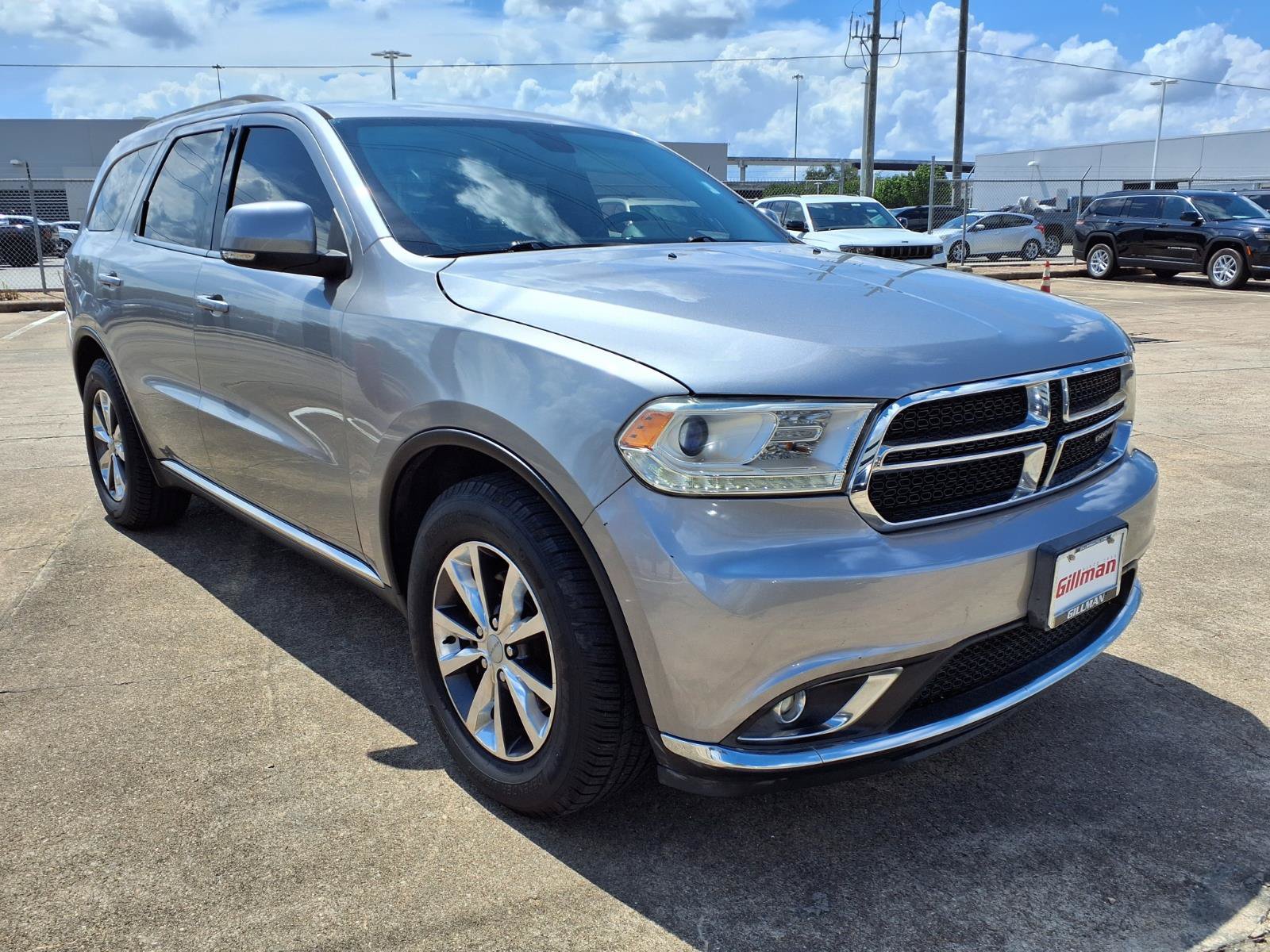 Used 2016 Dodge Durango Limited w/ Nav & Power Liftgate Group RWD image 2