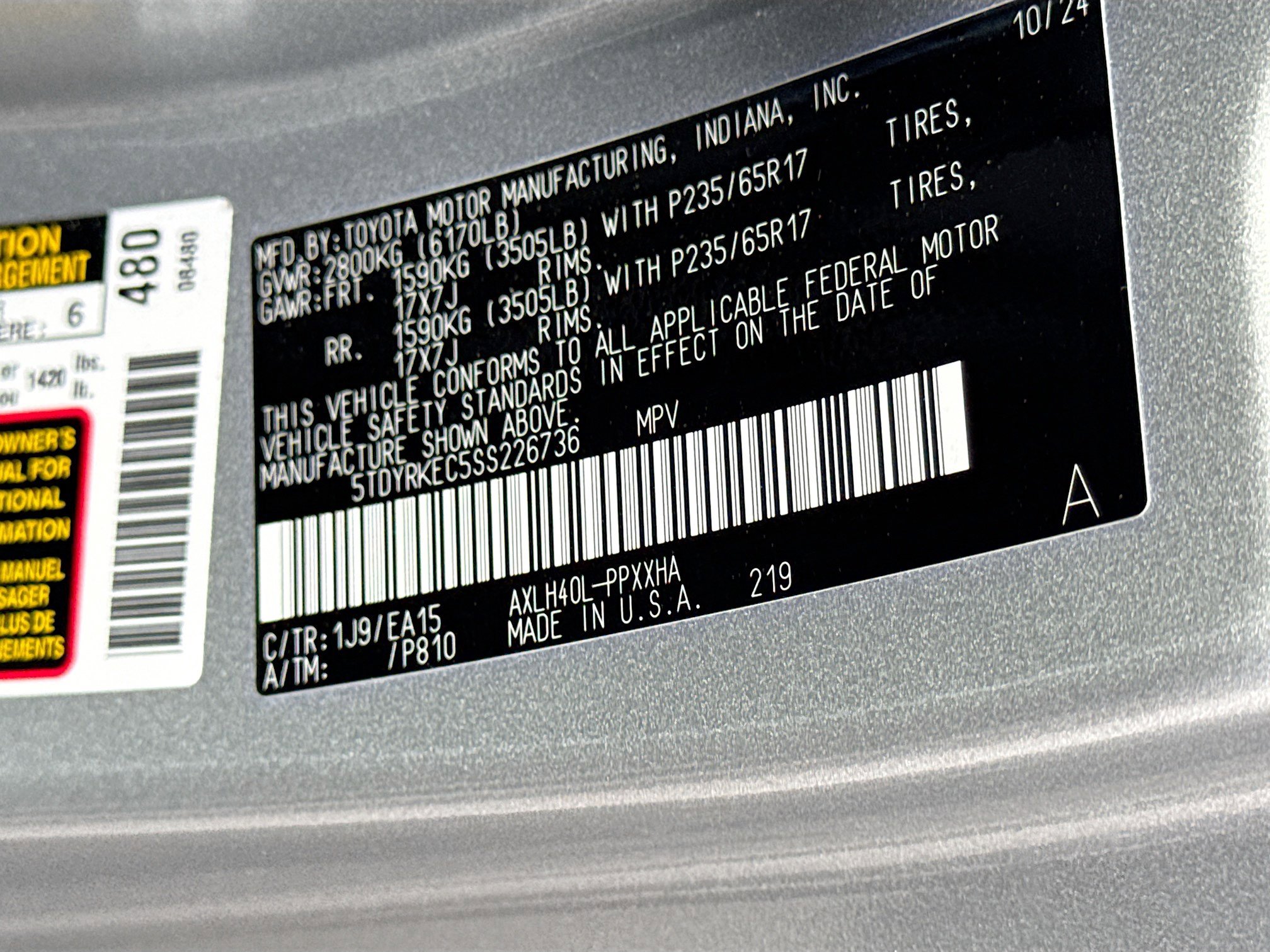 Used 2025 Toyota Sienna XLE FWD image 44
