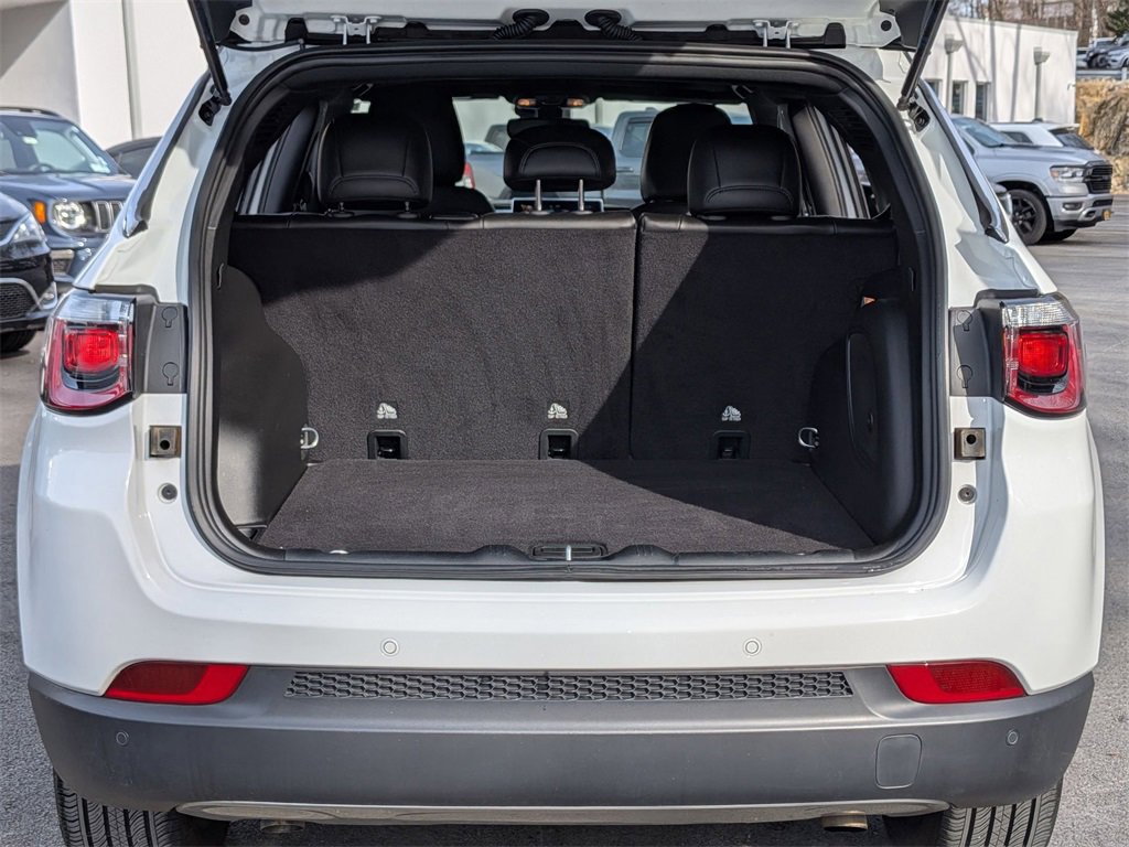 Certified 2024 Jeep Compass Limited w/ Sun and Sound Group image 5