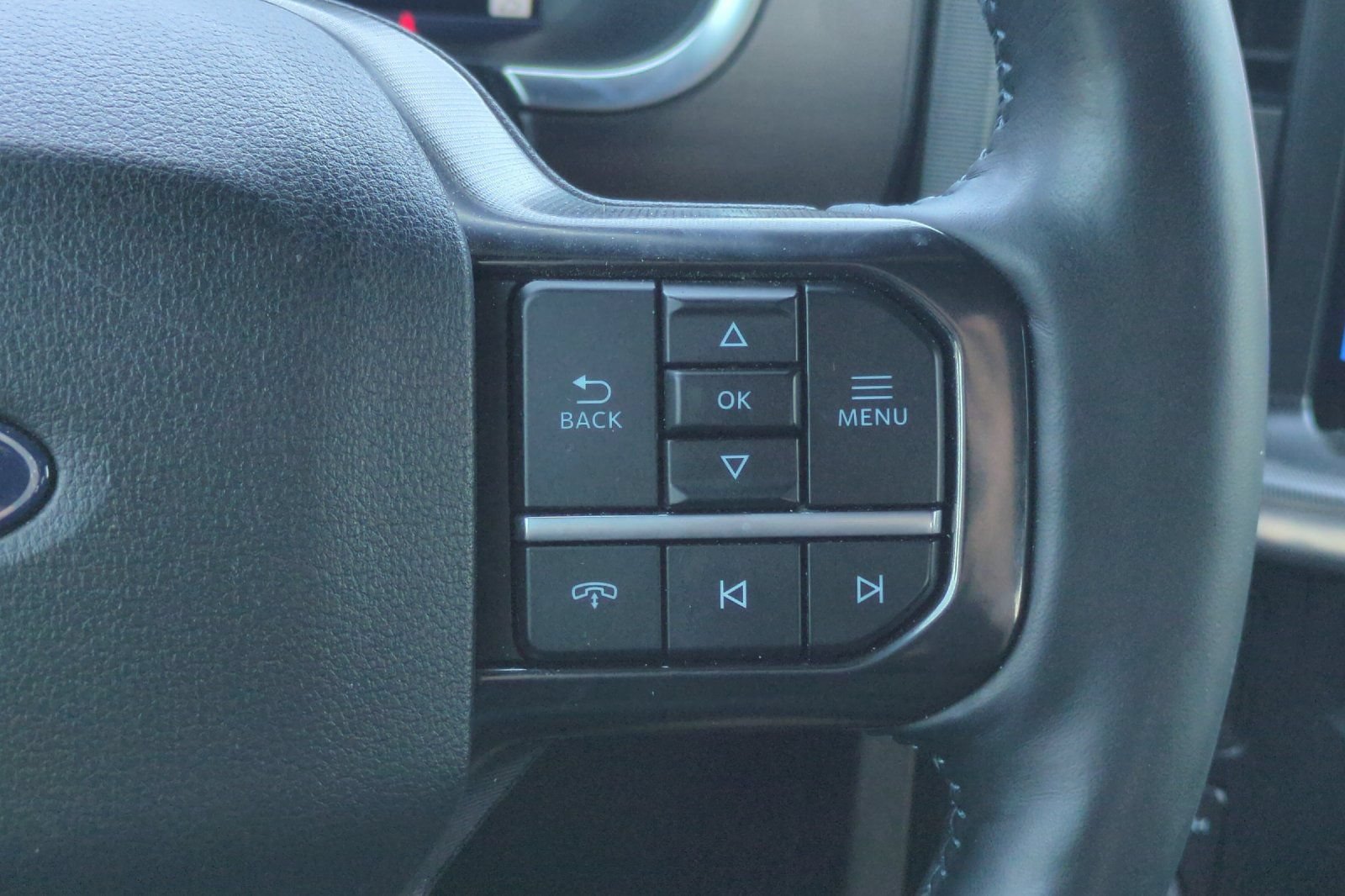 Used 2025 Ford F150 Platinum AWD/4WD image 37