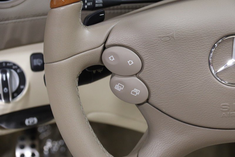 Used 2008 Mercedes-Benz SL 550 image 48