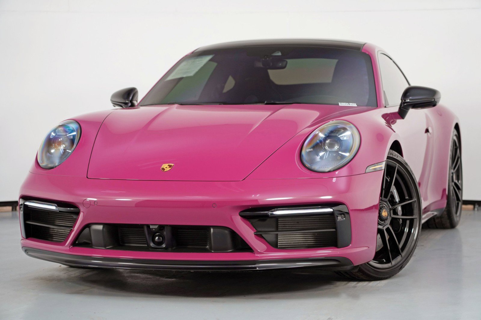 Used 2024 Porsche 911 Carrera GTS w/ Premium Package RWD image 3
