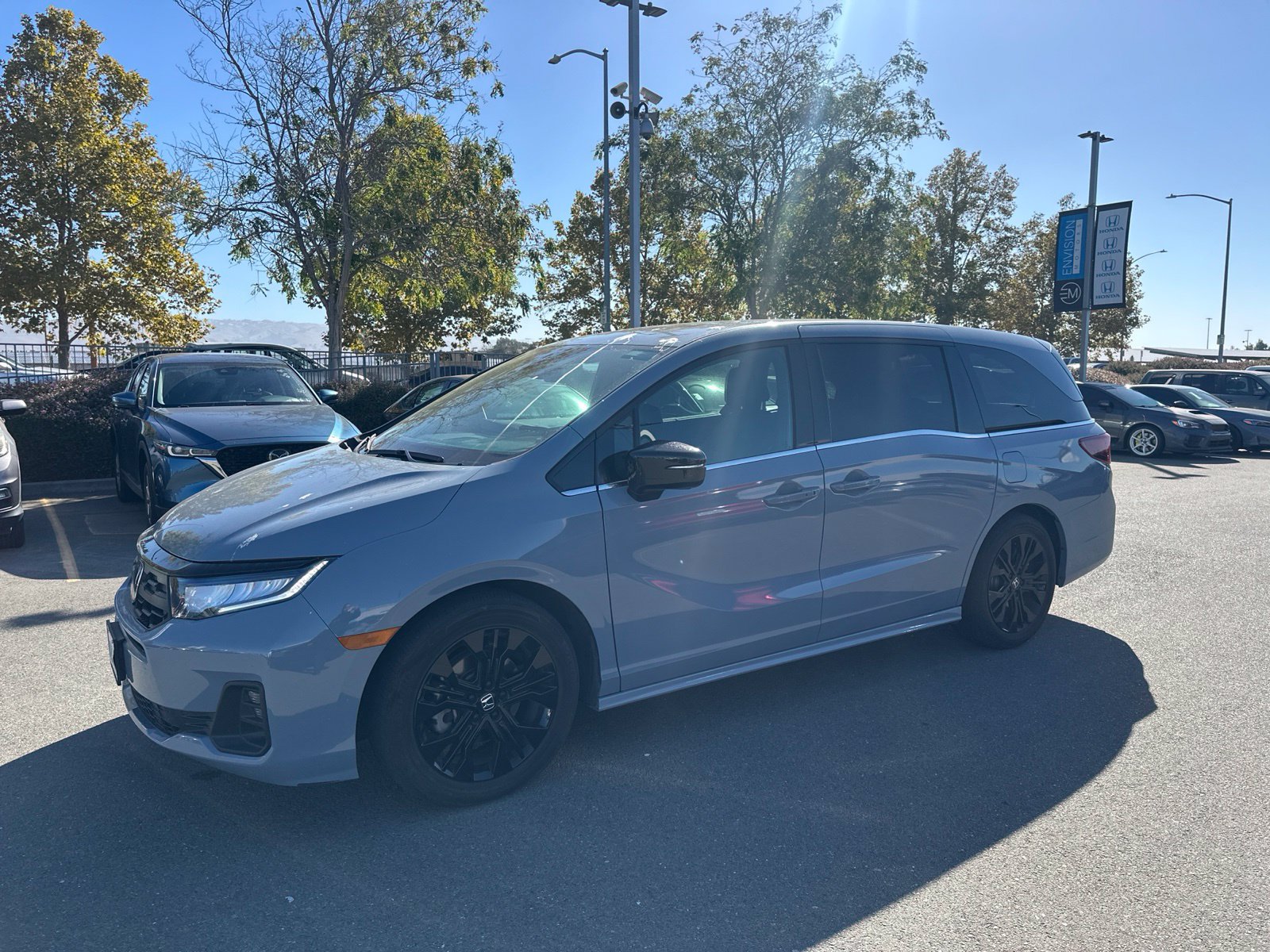 Used 2025 Honda Odyssey Sport-L image 5