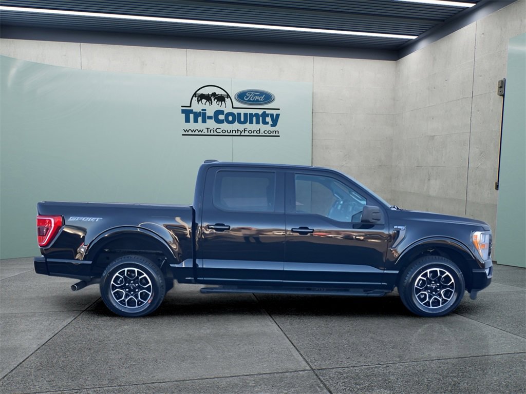 Used 2022 Ford F150 XLT w/ Equipment Group 301A Mid image 8