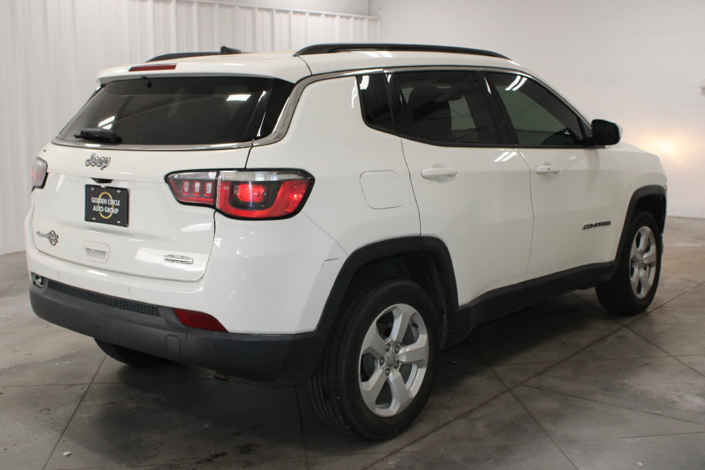 Used 2020 Jeep Compass Latitude w/ Popular Equipment Group AWD/4WD image 9