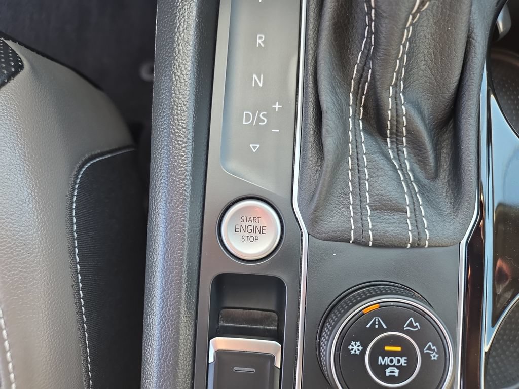 Used 2023 Volkswagen Atlas SEL Premium AWD/4WD image 22