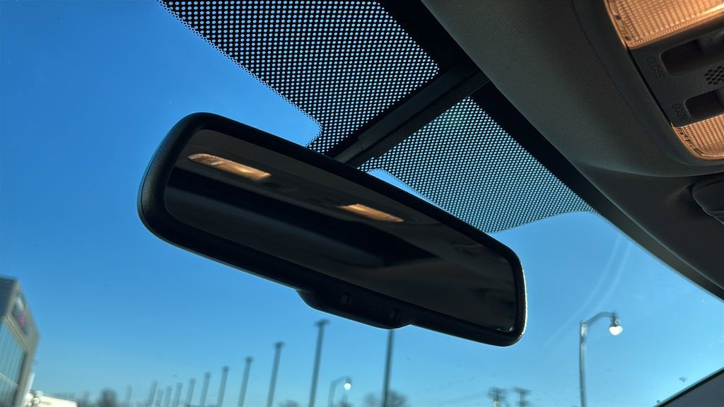 Used 2017 Honda Civic EX-L image 22