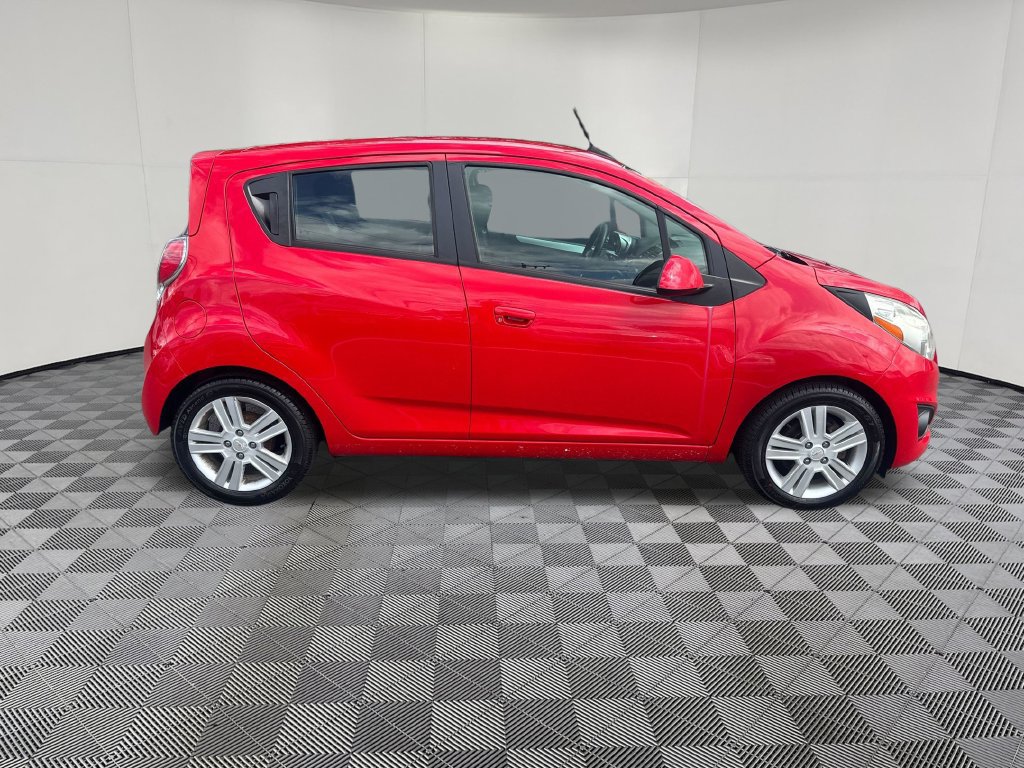 Used 2015 Chevrolet Spark LT FWD image 7