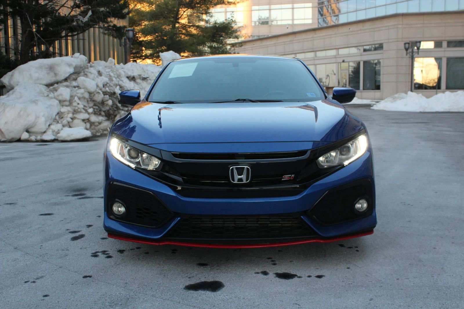 Used 2018 Honda Civic Si image 3