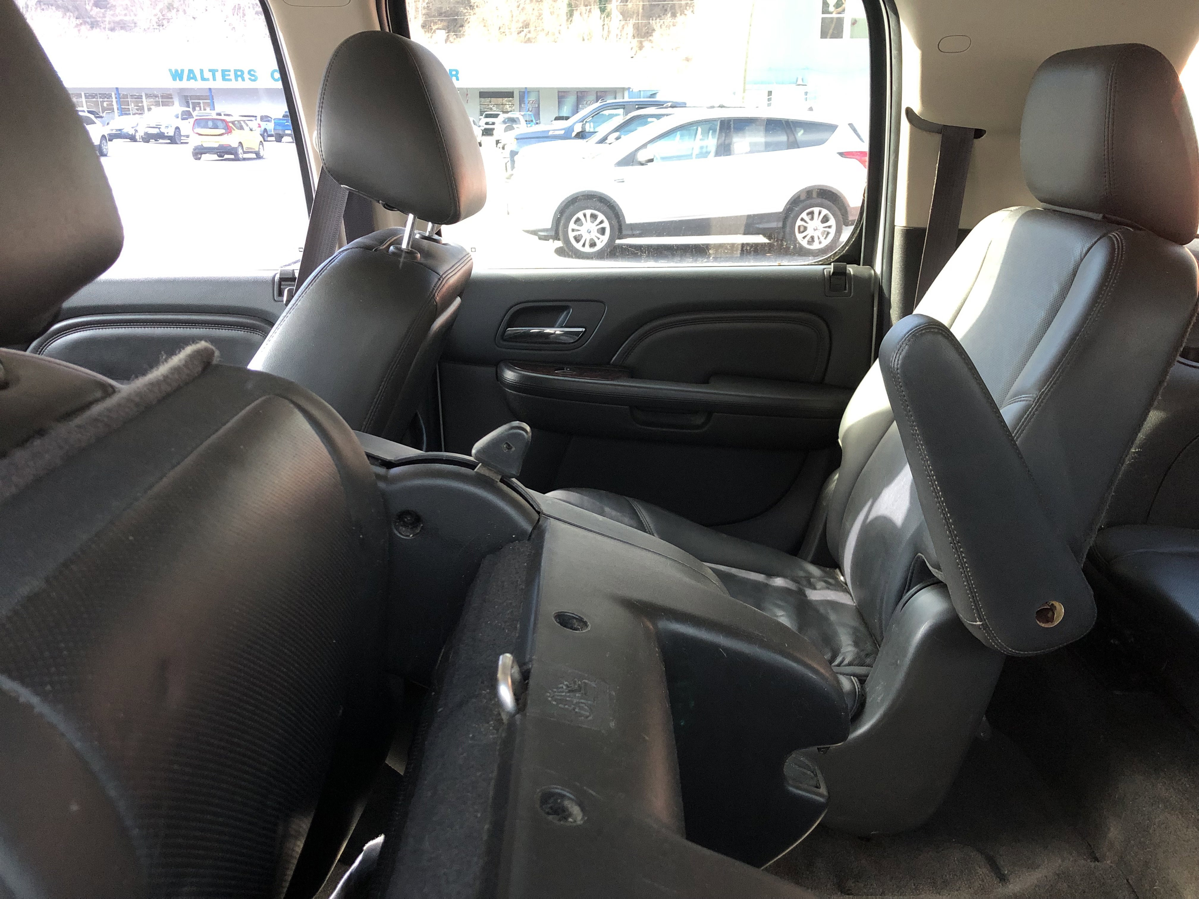 Used 2012 GMC Yukon XL Denali image 7