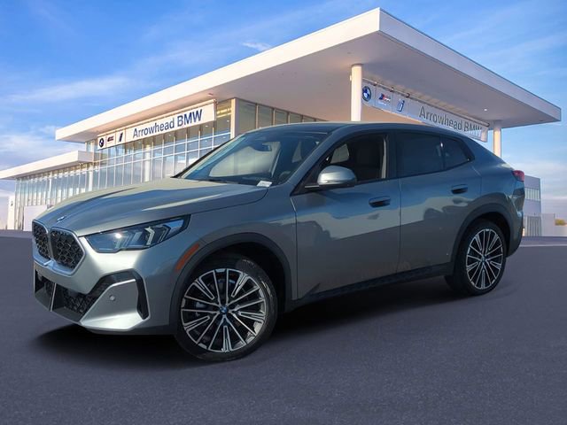 Used 2026 BMW X2 xDrive28i w/ Technology Package AWD/4WD image 24