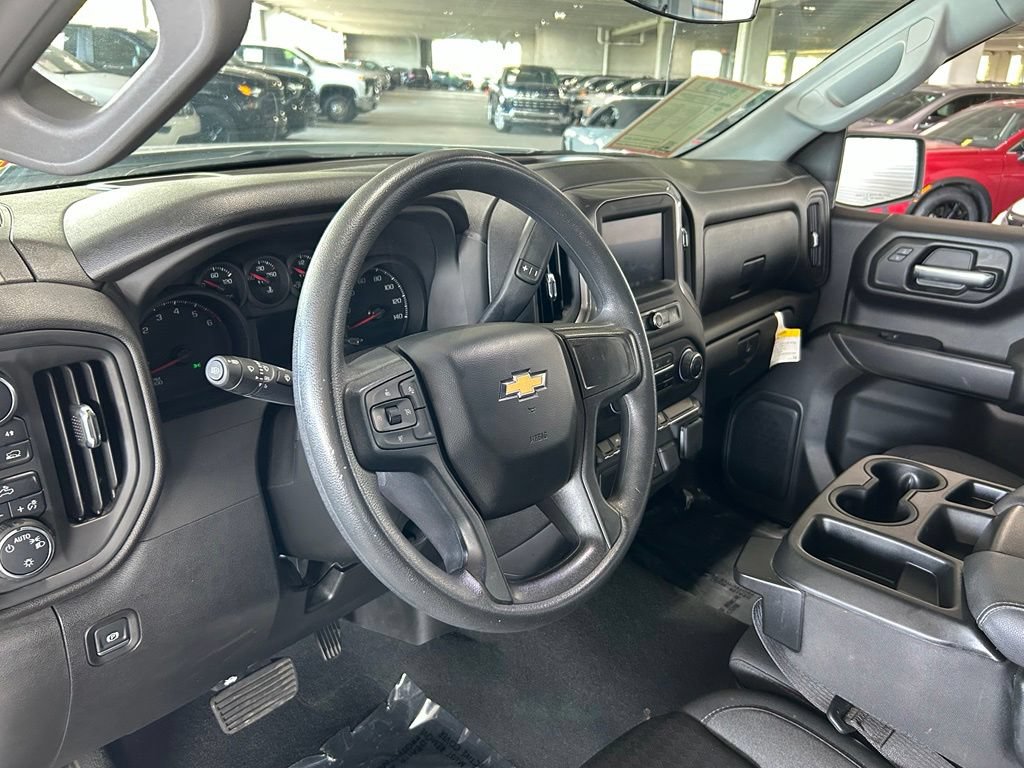 Used 2025 Chevrolet Silverado 1500 Custom w/ Turbomax Blackout Package AWD/4WD image 26