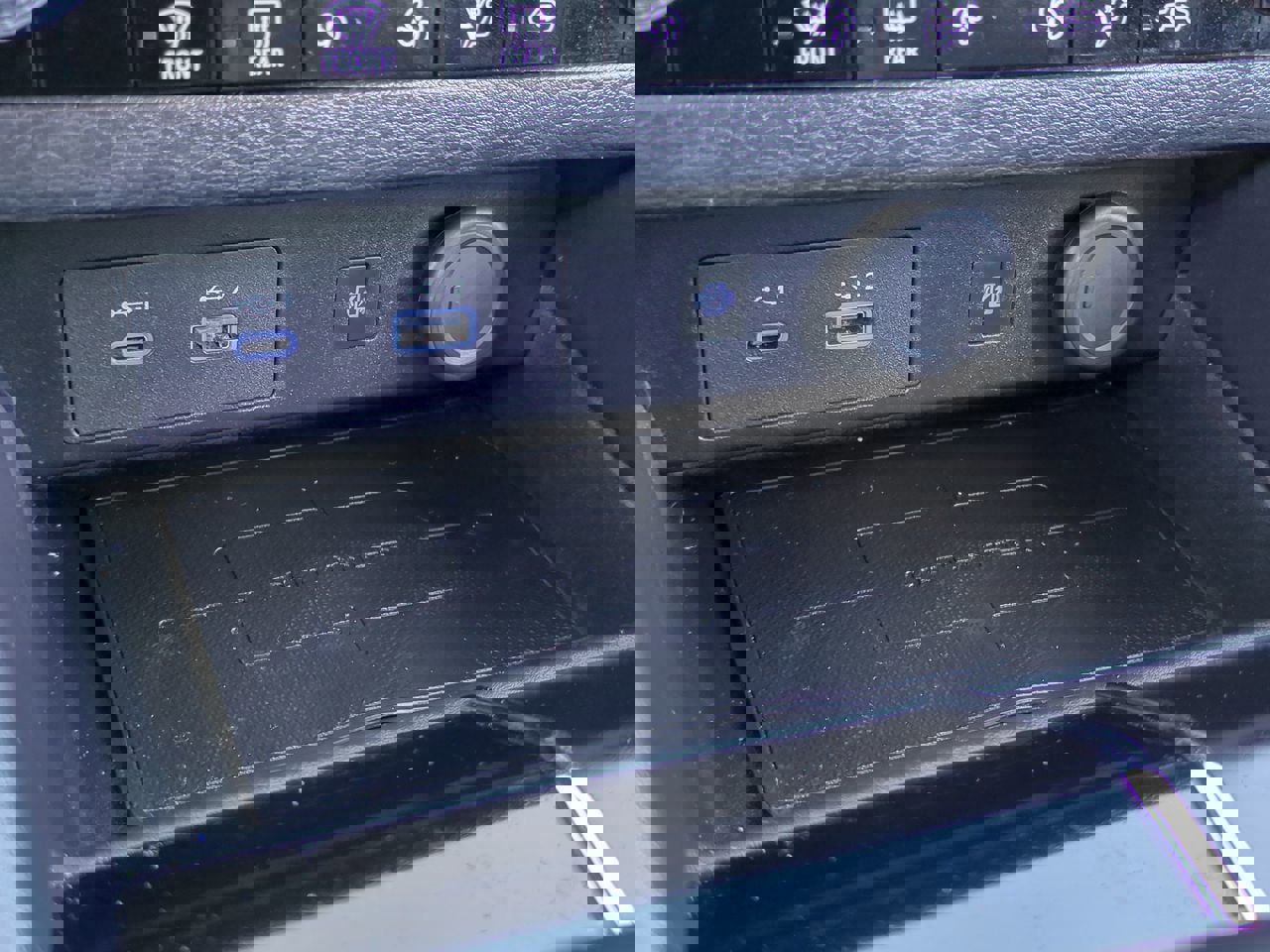 Used 2024 Mitsubishi Outlander SE image 22