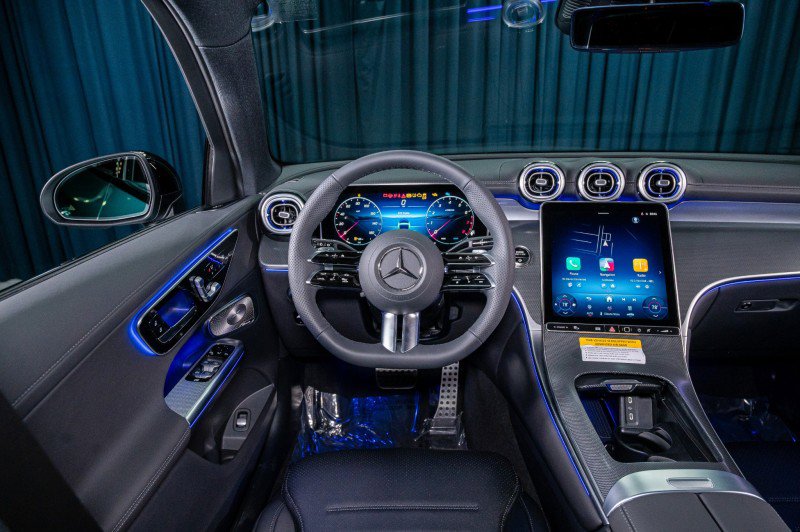 New 2026 Mercedes-Benz GLC 300 image 15