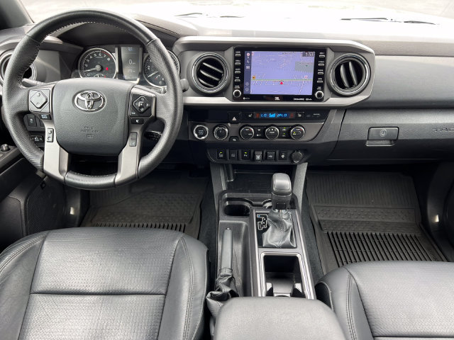 Used 2023 Toyota Tacoma TRD Off-Road w/ TRD Premium Off Road Package AWD/4WD image 3