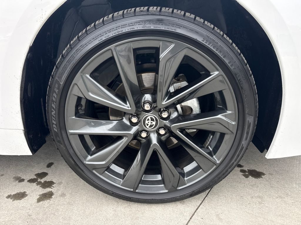 Used 2025 Toyota Corolla SE image 11