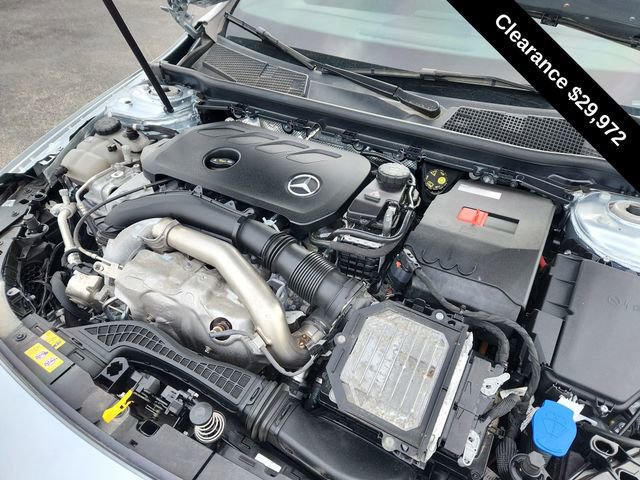 Used 2025 Mercedes-Benz CLA 250 4MATIC image 13