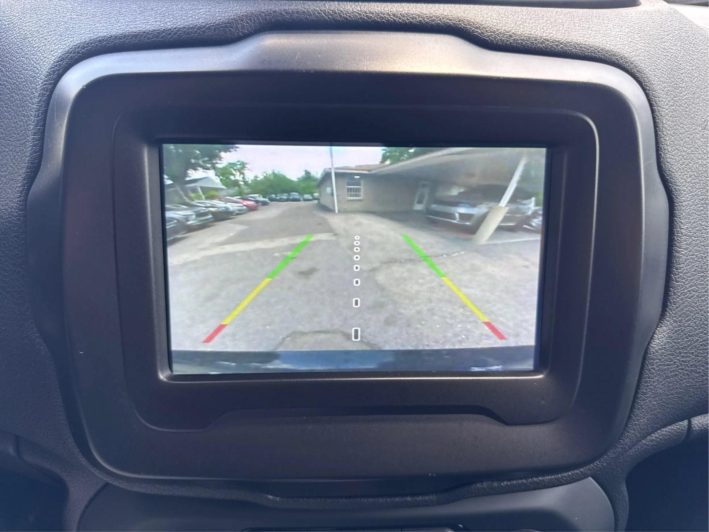 Used 2021 Jeep Renegade Sport FWD image 31