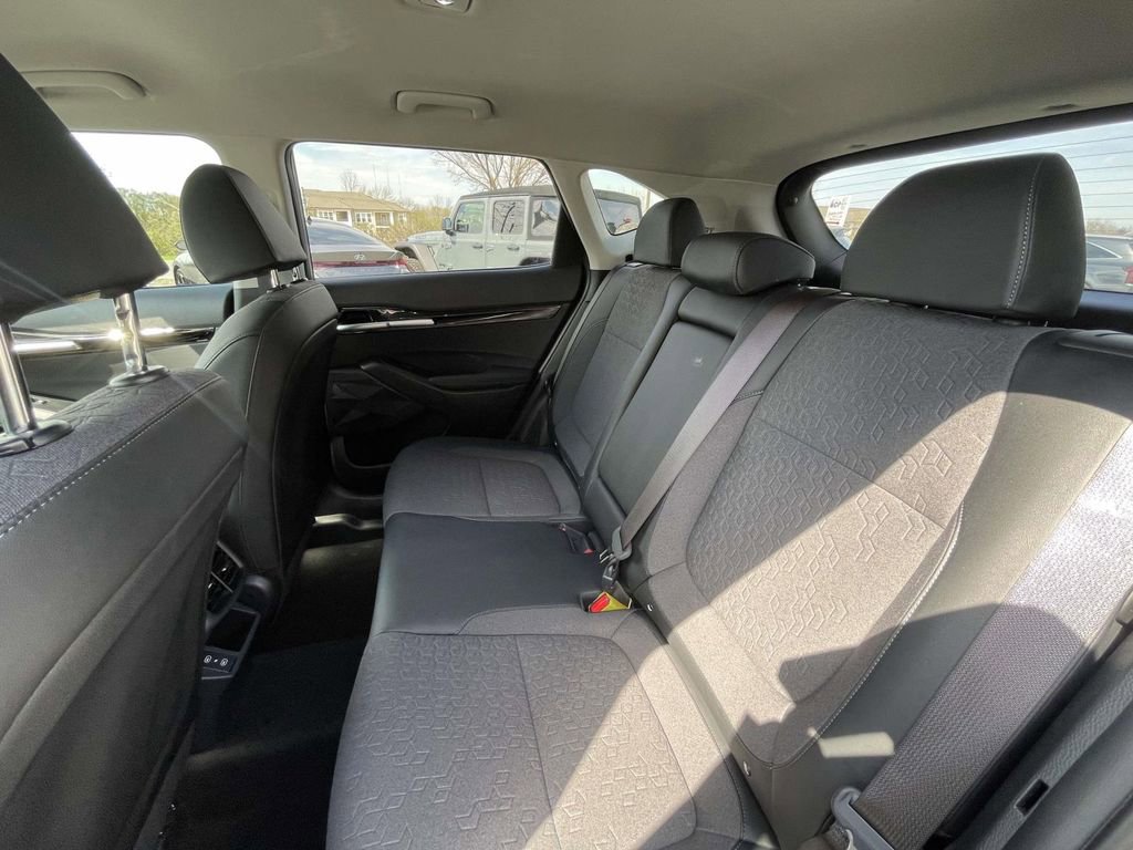 Used 2025 Kia Seltos X-Line AWD/4WD image 22