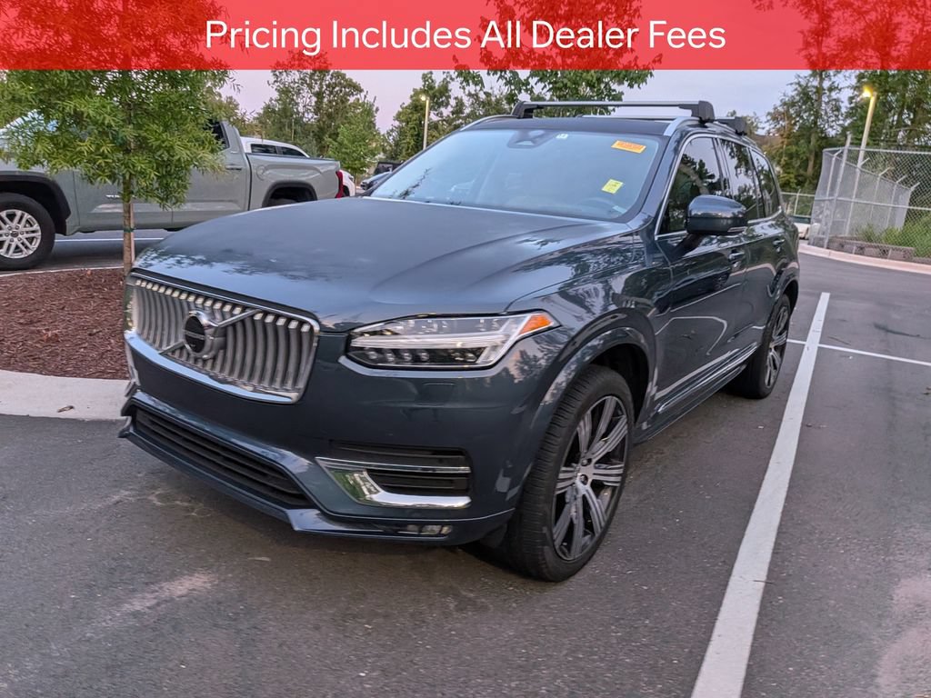 Used 2023 Volvo XC90 B6 Ultimate w/ Protection Package Premier AWD/4WD image 3